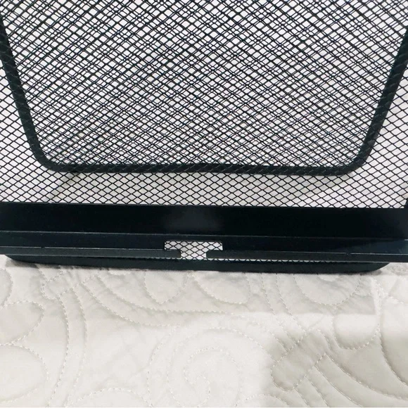 ** DONATED **Document/Electronic Tablet Holder - Picture 2 of 4